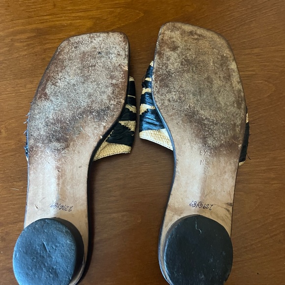 Isaac Mizrahi flat rattan zebra sandal. - Picture 3 of 3
